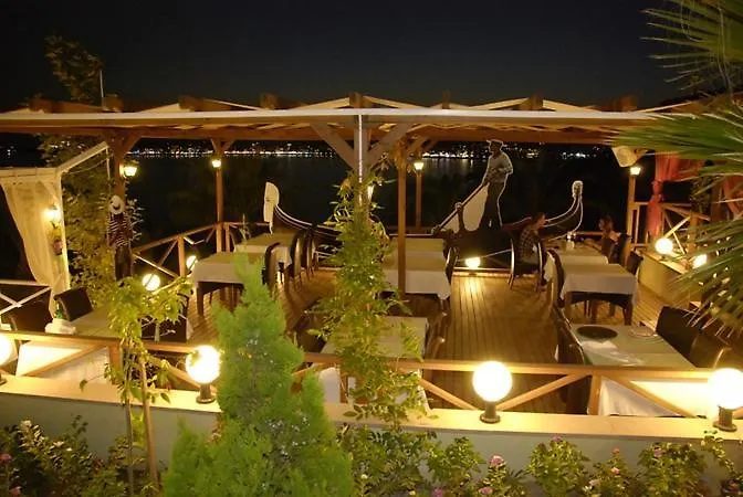 Adrina Beach Resort *